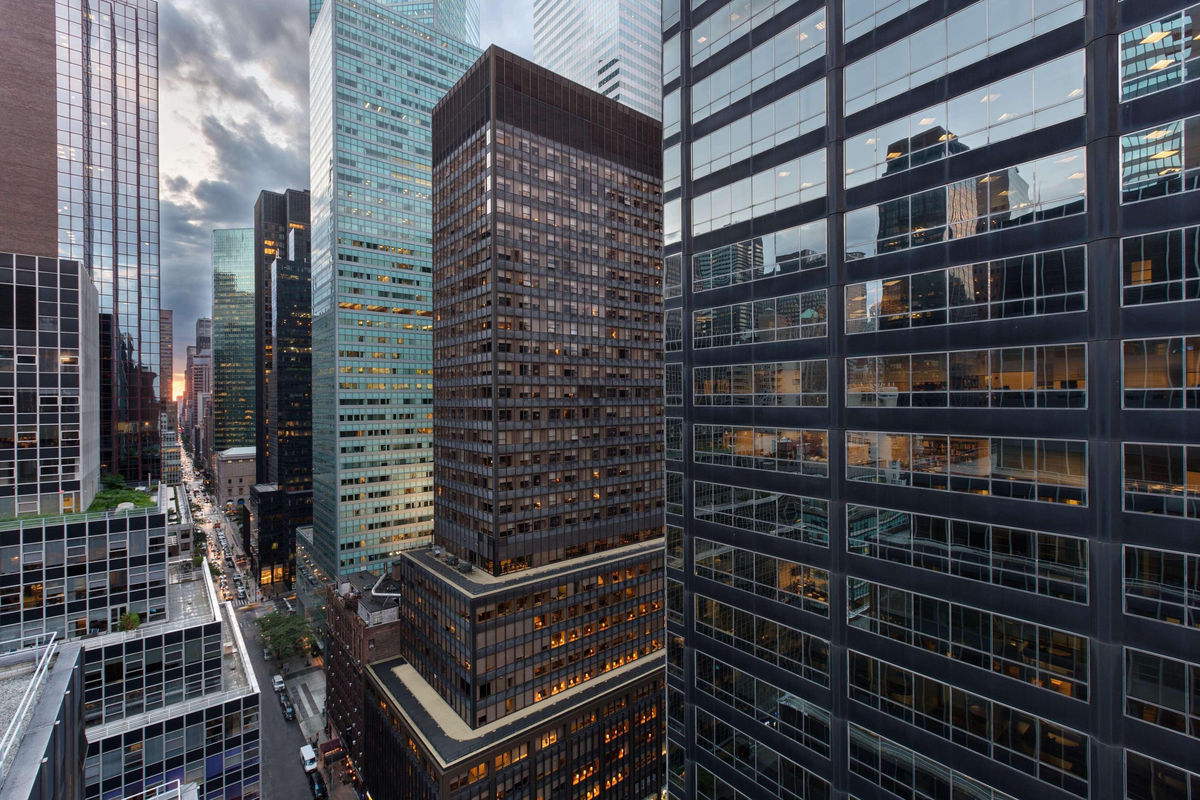 Hilton Garden Inn New York Manhattan Midtown East Экстерьер фото