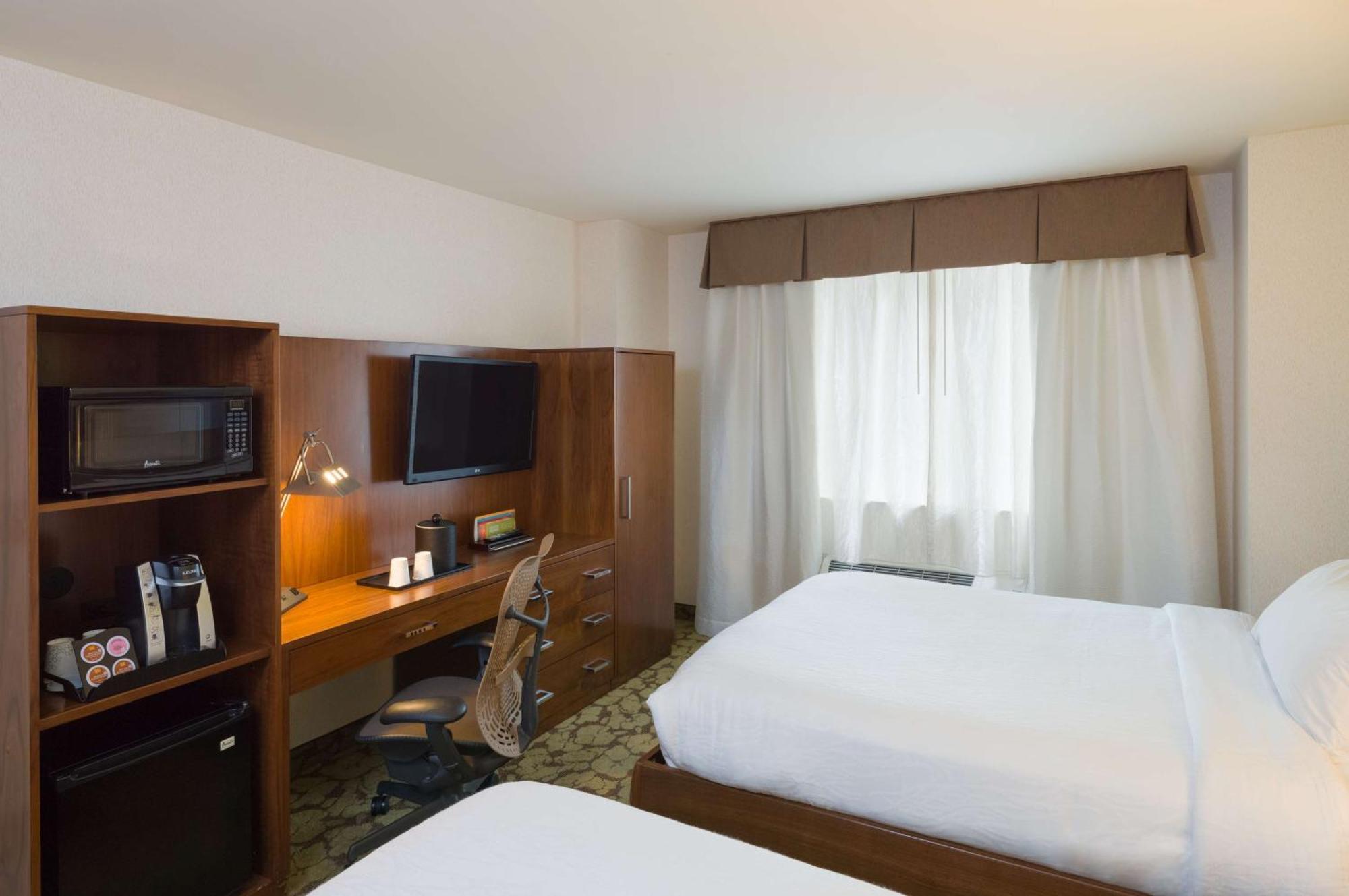 Hilton Garden Inn New York Manhattan Midtown East Экстерьер фото